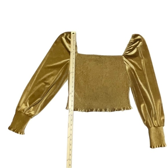 Gianni Bini Angel Velvet Square Neck Smocked Long Puff Sleeve Blouse Size Medium - Picture 15 of 16